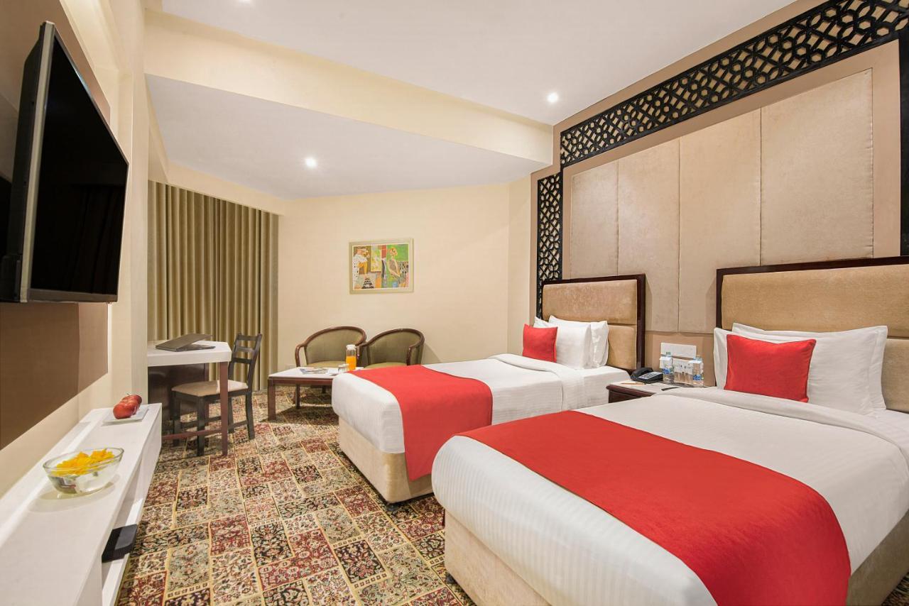 Hotel Sarovar Portico , Indore Extérieur photo