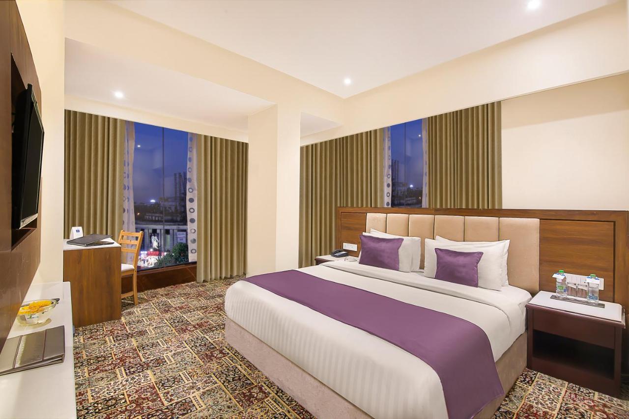 Hotel Sarovar Portico , Indore Extérieur photo